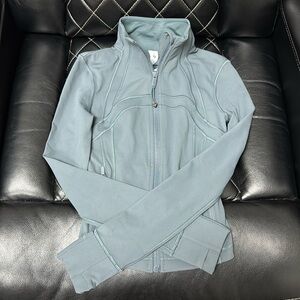 Lululemon Define Cropped Jacket - Nulu Oily Grey